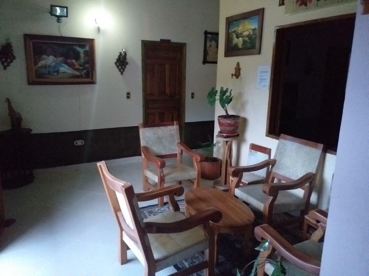 Hotel Atenas Jerico Екстериор снимка